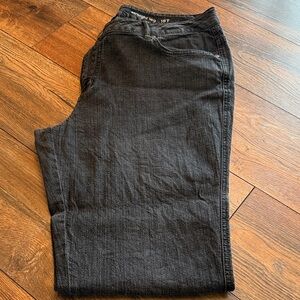 Avenue Denim Straight Leg Jeans - Black Womens Size 18 Tall